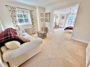 Photo 26- click for photo gallery